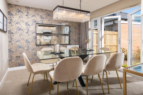 Inside view 4 bedroom Chelworth dining room