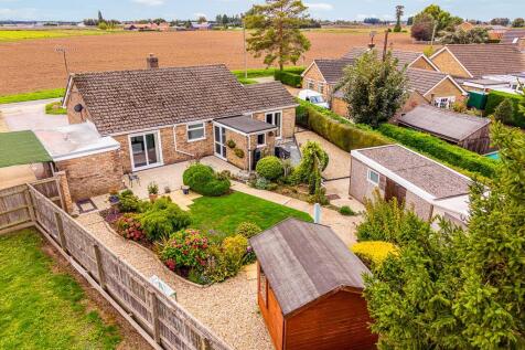 26 The Squirrels (Surfleet)-5.jpg