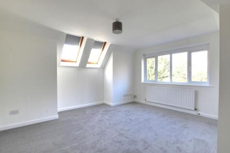 2 LOUNGE ANGLE 1.jpg