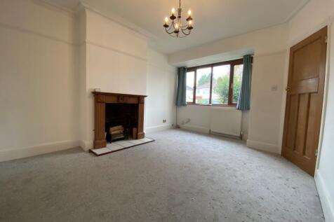 Petersfield Road, Staines-upon-Thames, Surrey, TW18 photo 3