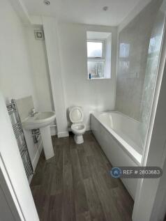 Hamilton Street Ashton Under Lyne, Ashton Under Lyne, OL7 photo 4