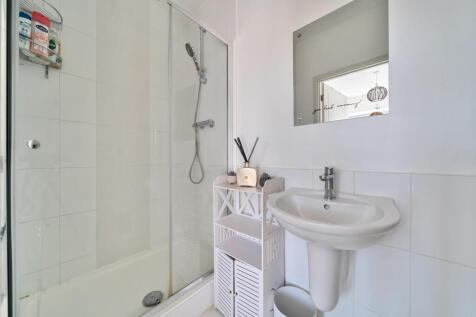 1313914-5-68531a3...