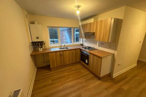 Princes End High Street, Tipton, DY4 photo 3