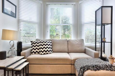 F1, 40 Denmark Villa