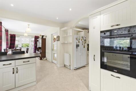 Ext Kitchen/Dining Room