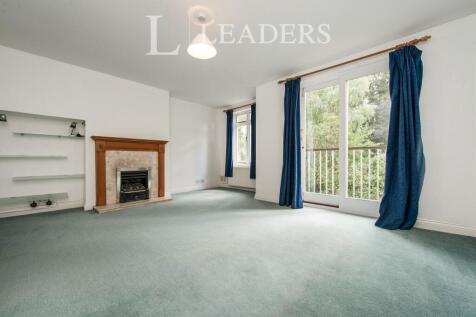 Beaufort Court, Chesterton Lane, Cirencester, GL7 photo 4