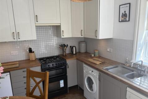 Kitchen.jpeg
