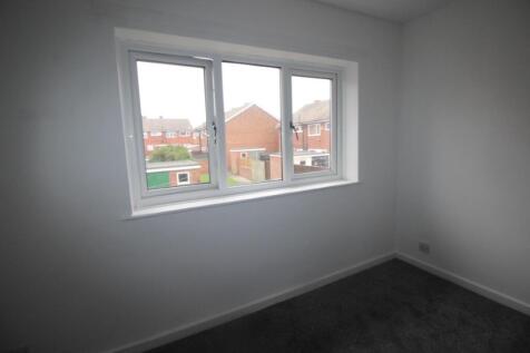 Muirfield Way, Middlebrough, TS4 photo 5