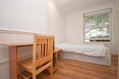 Large Double Room to Rent in Shared Flat