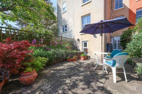 12 St Edwards Road 33.JPG