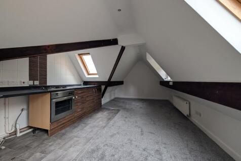 14 Avenue Road, Malvern, Worcestershire, WR14 3AR photo 3