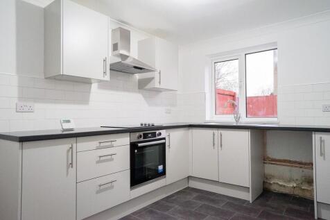 Donvale Road (E), Washington, Tyne & Wear photo 3