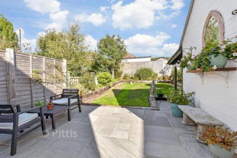 Rear Garden/Patio