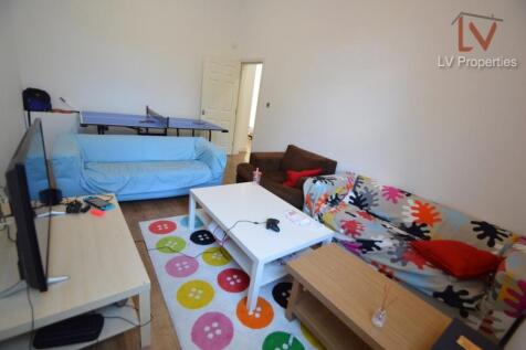 Hyde Park Terrace, Hyde Park, Leeds, West Yorkshire, LS6 photo 3