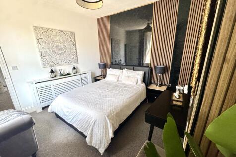 bedroom 3 oak