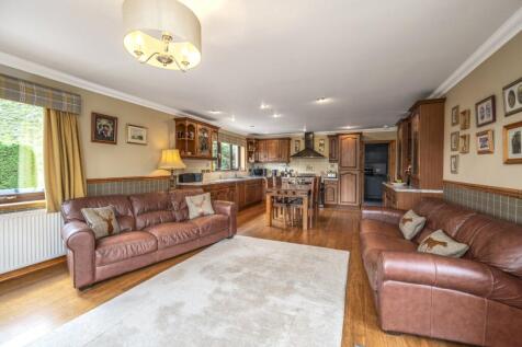 Kitchen/Diner/Family