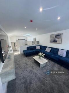 Communal Kitchen Lounge
