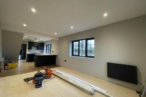Lounge 1