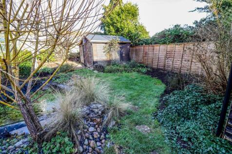 Rear-Garden-02_IMG_2568.jpg