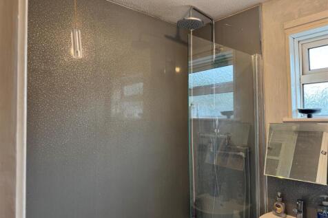 Venice main bathroom.jpg
