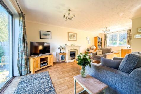 Lounge Room