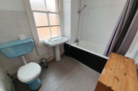 26 Charlotte Street, Leamington Spa photo 4