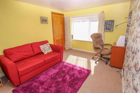 BEDROOM ONE-SECOND RECEPTION-2.jpg