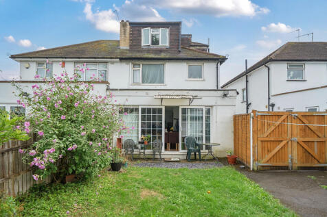 1330703-2-688b3fd...