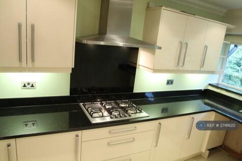 Fitted Kitchen