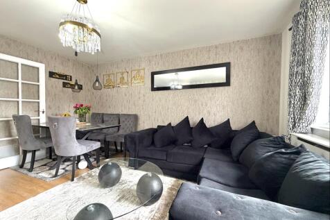 Living/Dining cont