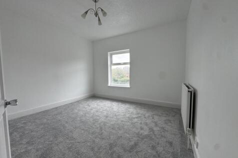 Wyggeston Street, Burton Upon Trent, Staffordshire photo 4