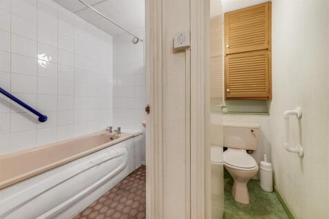 Bathroom / WC,  Park Court, Eden Harper Battersea