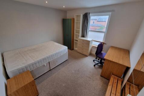 Flat 3, Alexander House, LEAMINGTON SPA photo 4