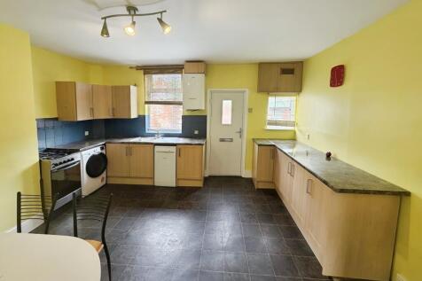 Sunny Springs, Chesterfield, Derbyshire, S41 photo 4