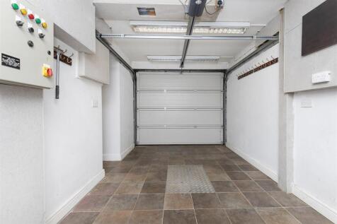 Bramleys Estate Agents - Hoults Lane - Greetland (