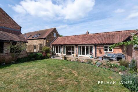 Garden, The Old Byre, Whissendine