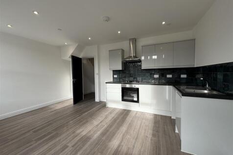 Colum Road, Cathays photo 3