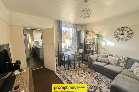 St. Augustine Avenue Luton LU3 1QD photo 3