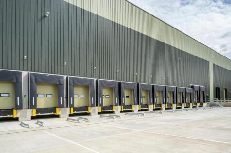 Unit 8 docks yard.jpg