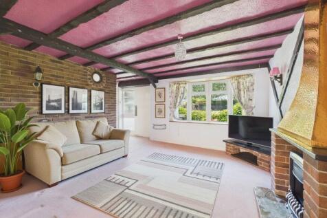 Lounge (Virtually Furnished)