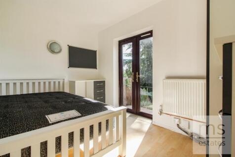 BILLS INCLUDED £160pppw Park Road, Lenton, Nottingham photo 2