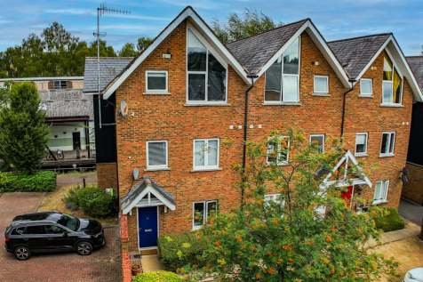 Hemel Hempstead, HP3 - property photo