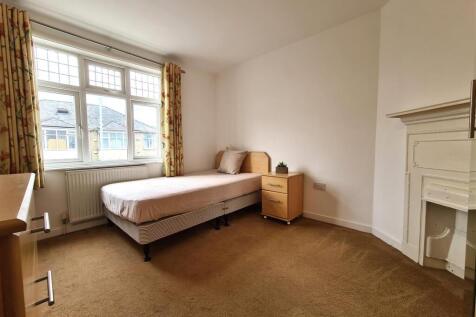 Bedroom 3 - 48 Elizabeth Way