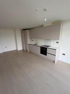 67 Brampton Grove, London photo 5