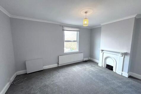 Hillside Terrace, Yeovil photo 3
