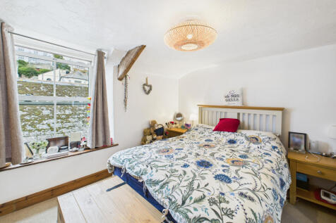 CAM05627G0-PR0022-STILL021