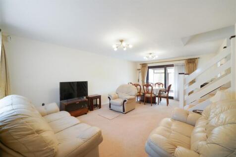 Davidson Frost-Wellings, DFW, Rowland Avenue, Harr