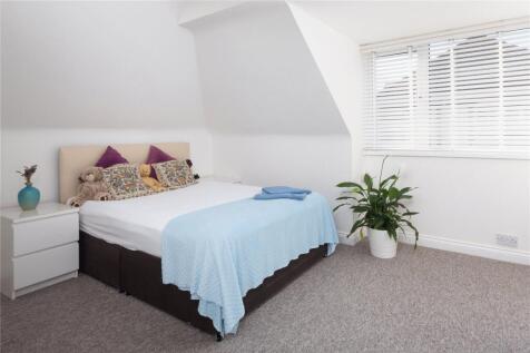 Bedroom/Living Room