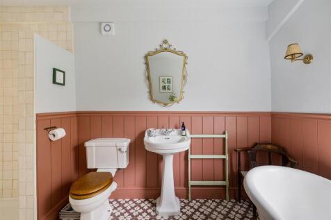 Trumpington Road, E7