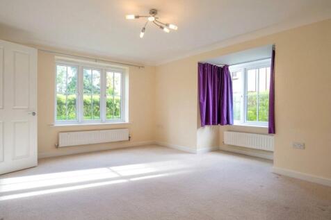 Addington Gardens, Woodley, Reading, Berkshire, RG5 photo 4